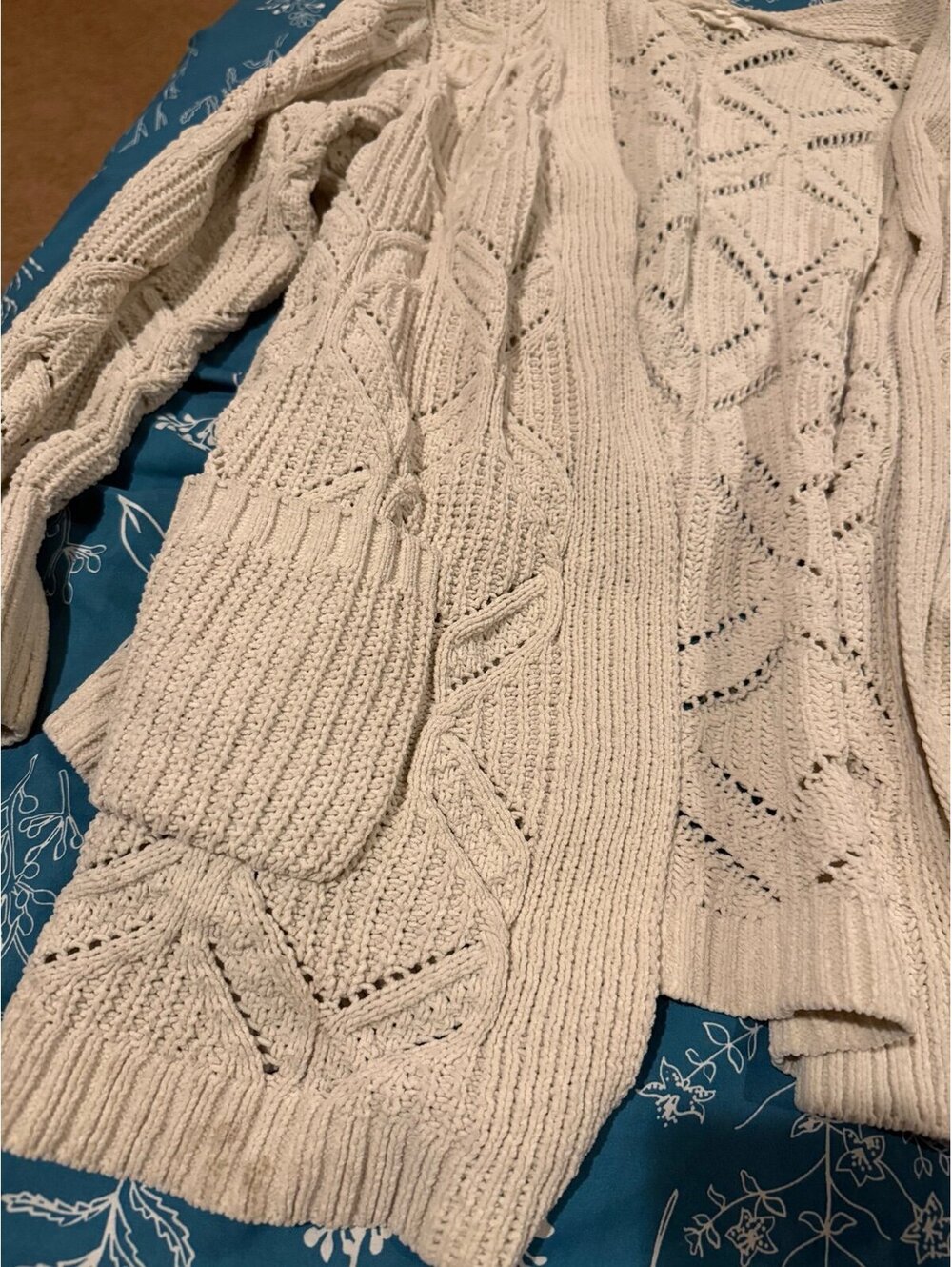 Maurices XL soft cardigan - Picture 2 of 4